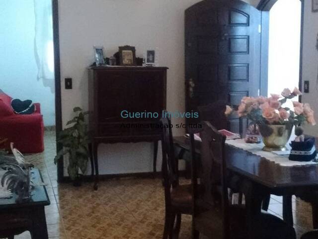 Casa para Venda em Taboão da Serra - 4