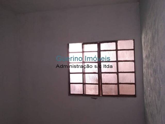 Casa para Venda em Embu das Artes - 4