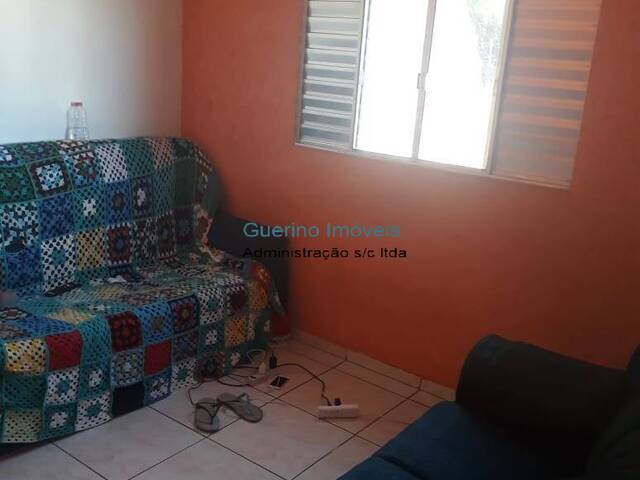 Casa para Venda em Taboão da Serra - 4