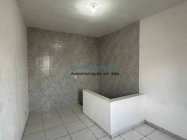 Casa para Venda em Taboão da Serra - 4