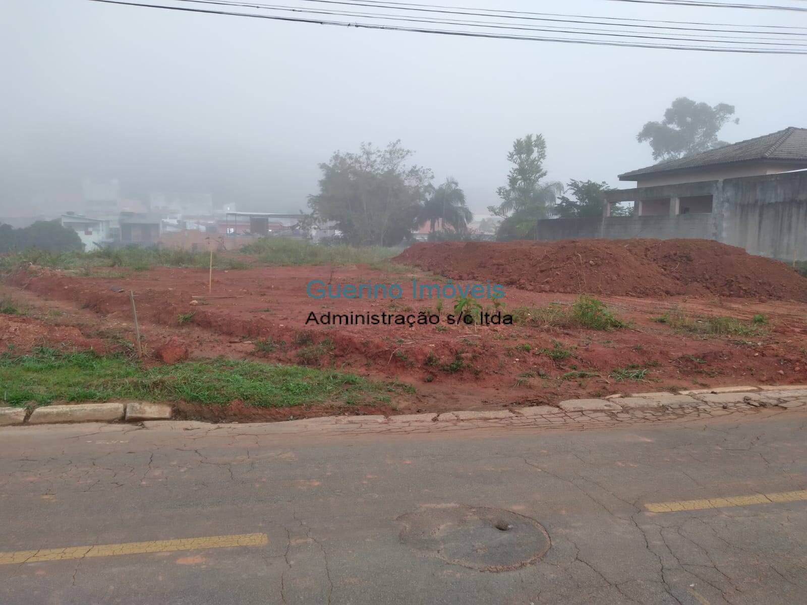 Terreno, 1055 m² - Foto 1