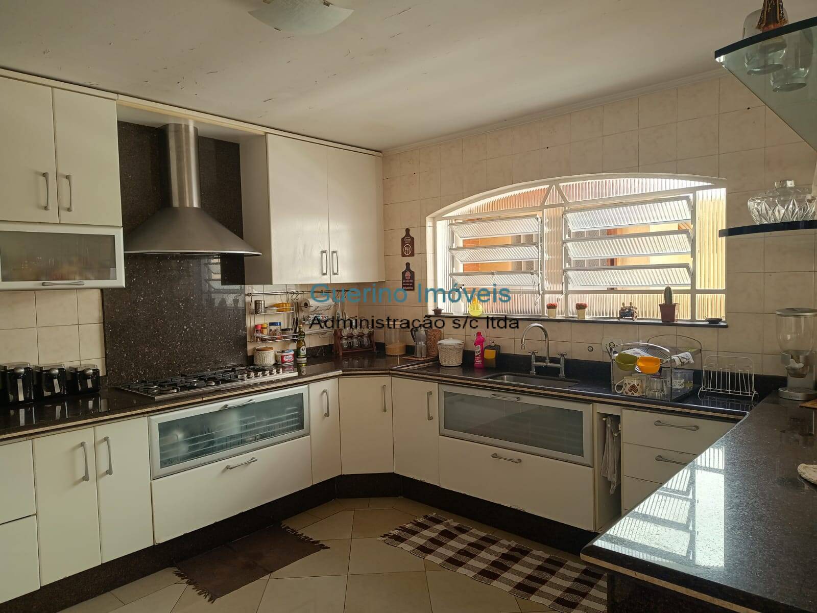 Sobrado, 3 quartos, 330 m² - Foto 33